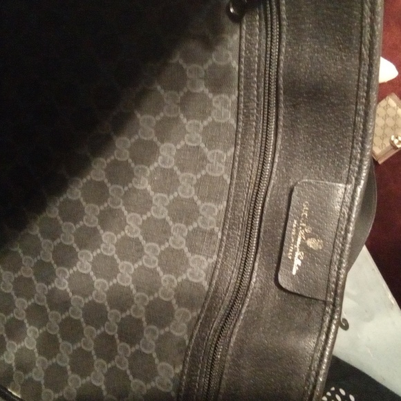 Luxury Authentic Gucci Tote - Picture 7 of 7